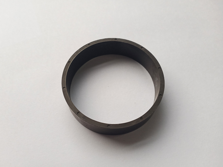 10极注塑铁氧体磁铁外观